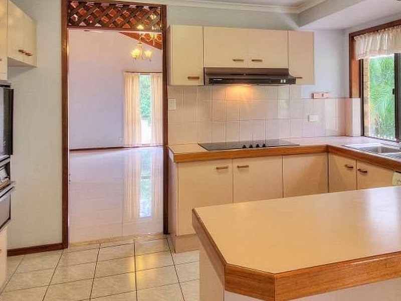 18 Pinewood Court, Algester QLD 4115