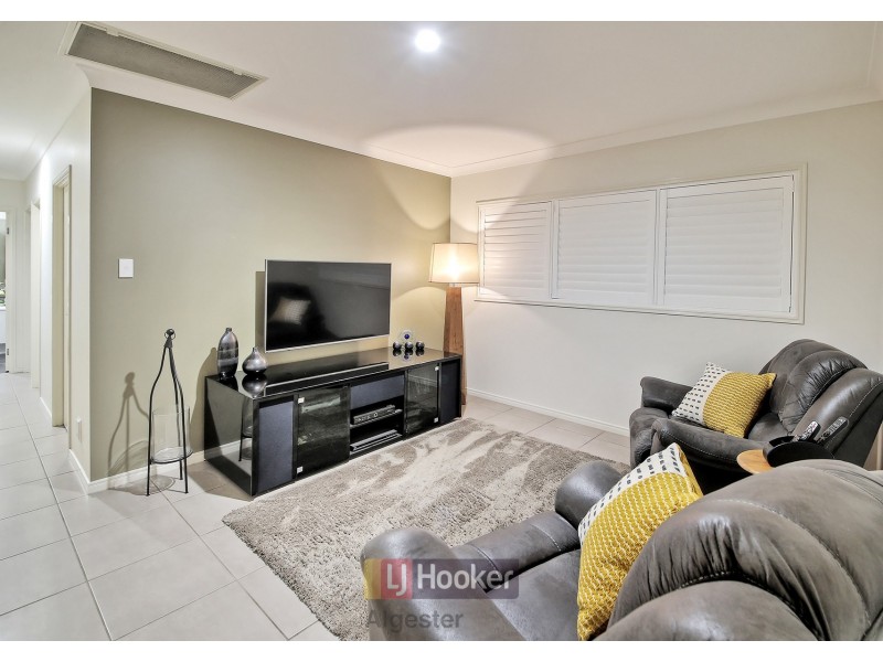 31 Barossa Place, Calamvale QLD 4116