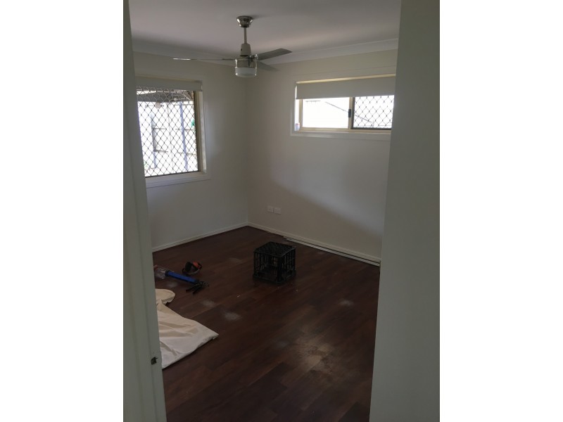 24 Stringybark Street, Regents Park QLD 4118