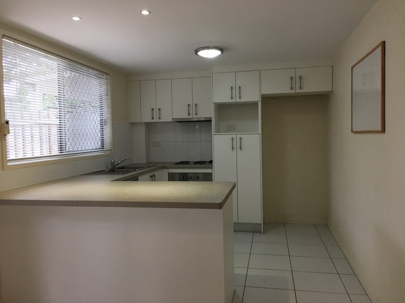 3/1-9 Emerald Drive, Regents Park QLD 4118