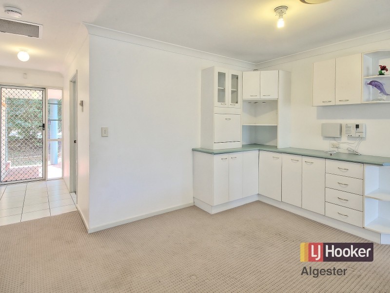 8 Bellavista Close, Calamvale QLD 4116