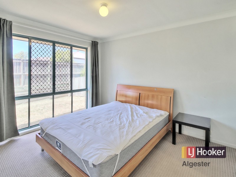 8 Bellavista Close, Calamvale QLD 4116