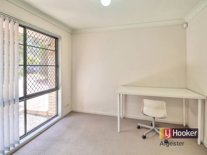 8 Bellavista Close, Calamvale QLD 4116