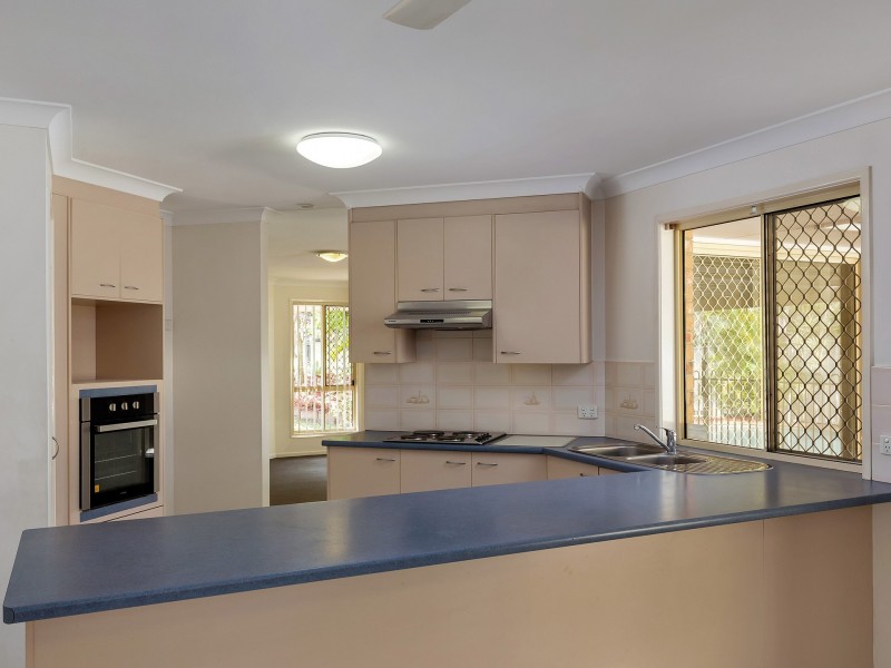 21 Cottonwood Crescent, Calamvale QLD 4116