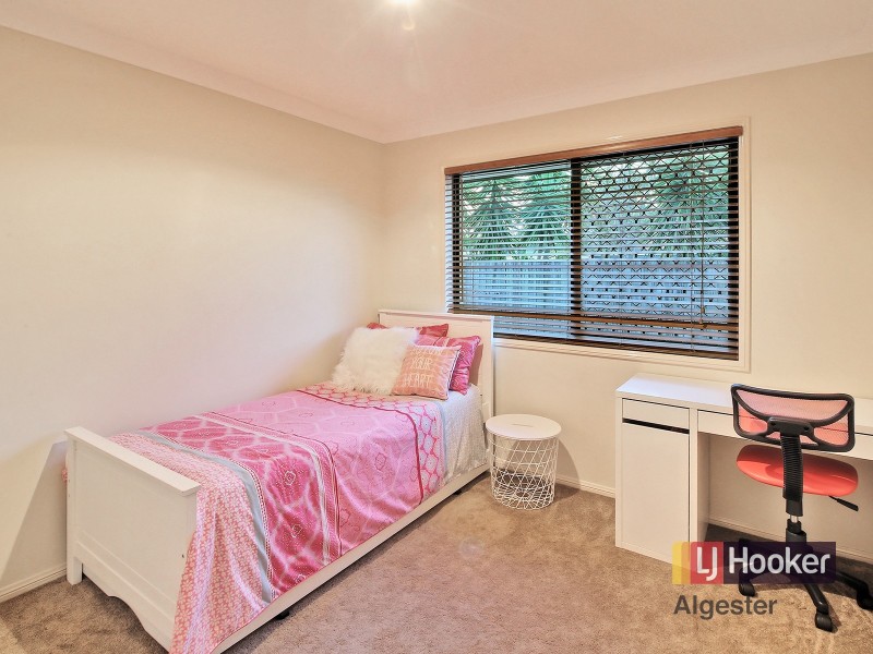 83 Daintree Drive, Parkinson QLD 4115