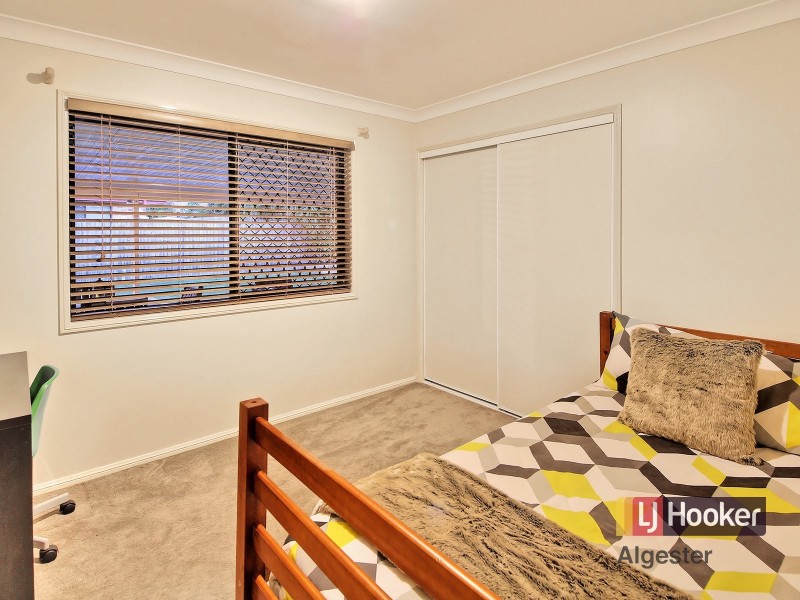 83 Daintree Drive, Parkinson QLD 4115