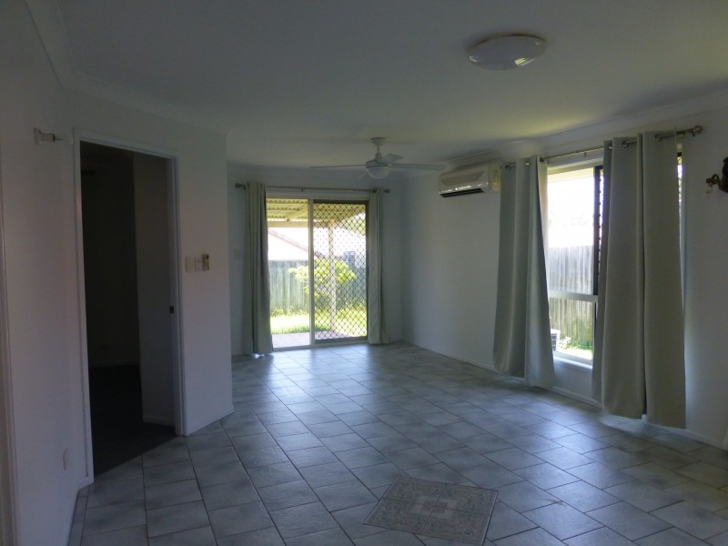 76 The Village Avenue, Coopers Plains QLD 4108