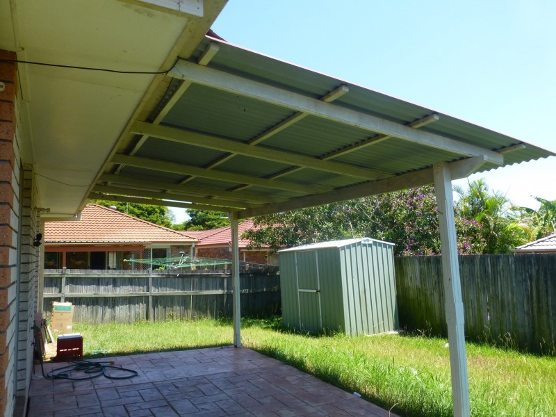 76 The Village Avenue, Coopers Plains QLD 4108