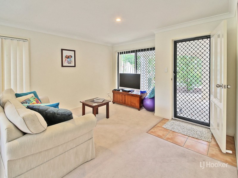 16/10 Diane Court, Calamvale QLD 4116
