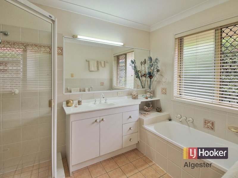 19 Bellfield Crescent, Parkinson QLD 4115