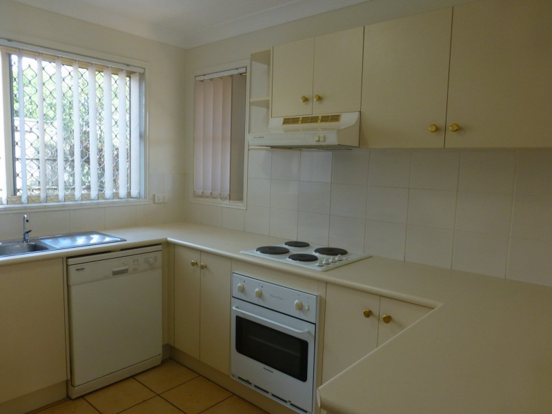 12/16 Dellforest Drive, Calamvale QLD 4116