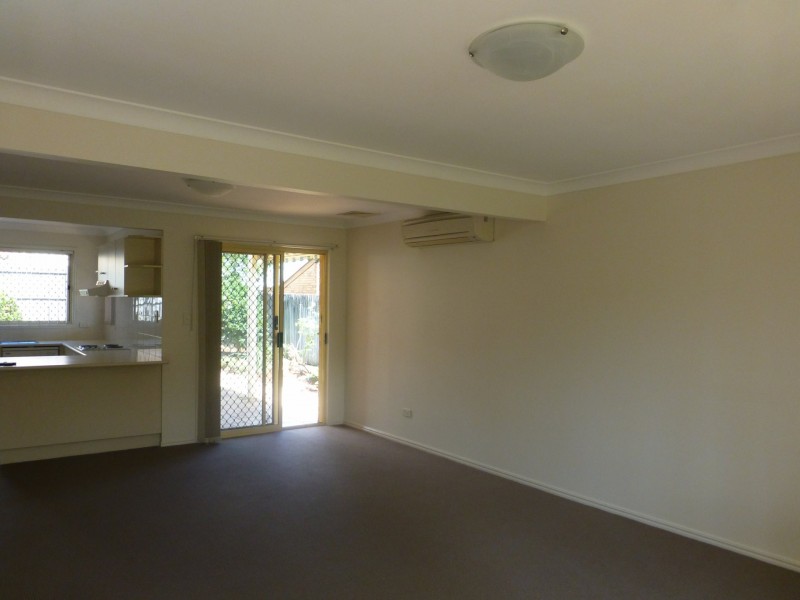 12/16 Dellforest Drive, Calamvale QLD 4116