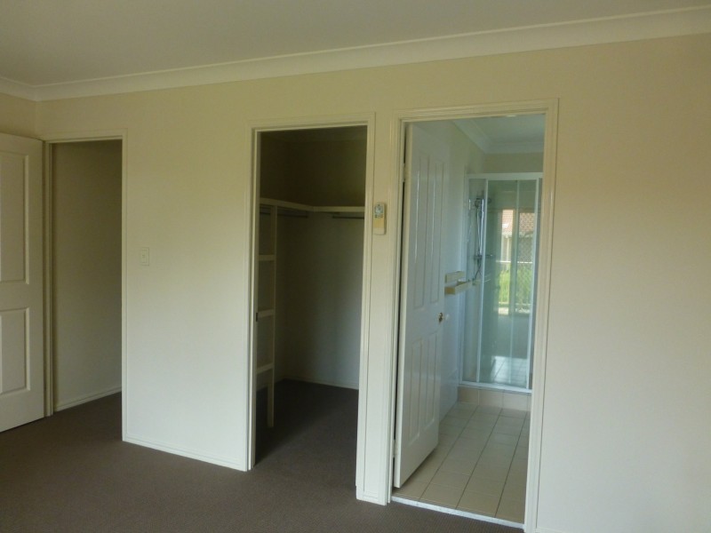12/16 Dellforest Drive, Calamvale QLD 4116