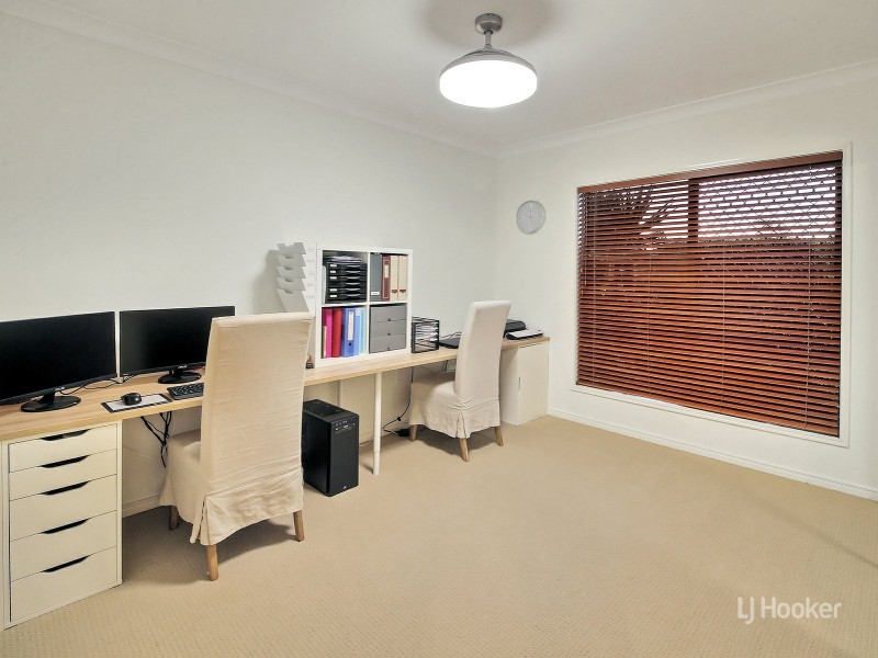28 Lomond Place, Parkinson QLD 4115