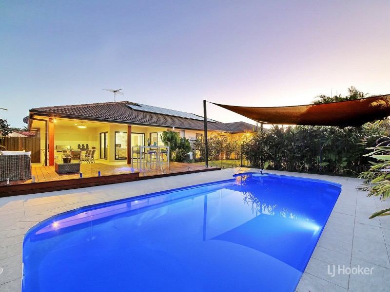 28 Lomond Place, Parkinson QLD 4115