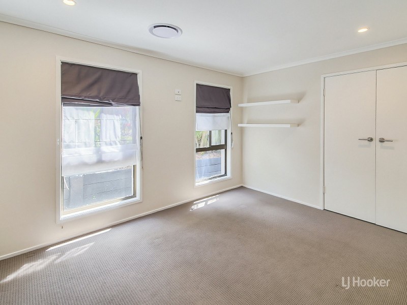 10 Owenia Street, Algester QLD 4115