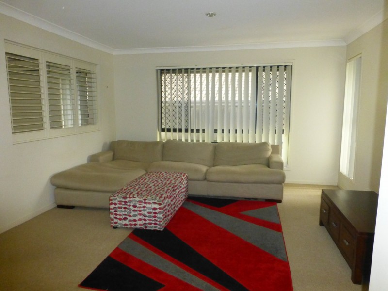 11 Durre Street, Calamvale QLD 4116