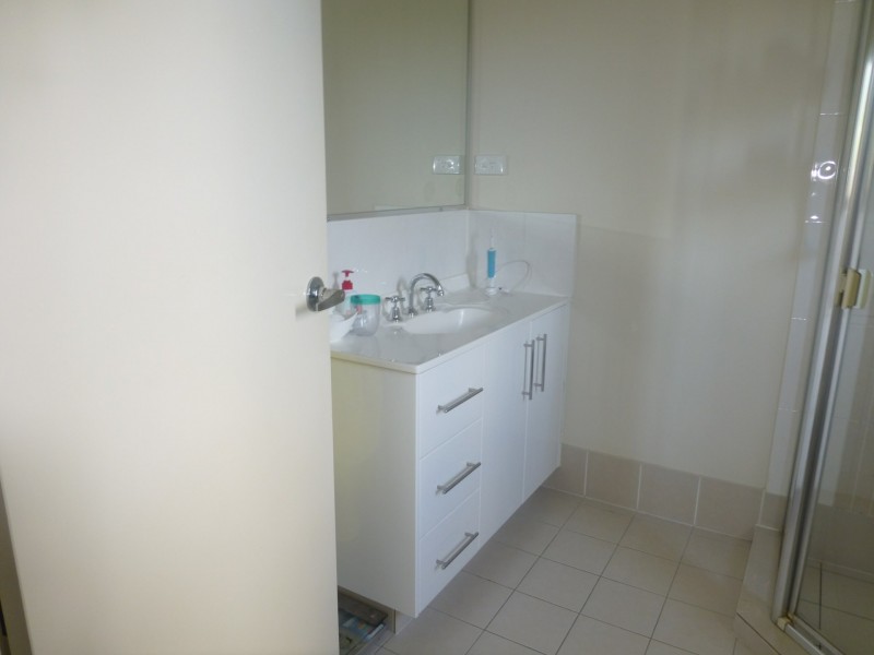 11 Durre Street, Calamvale QLD 4116