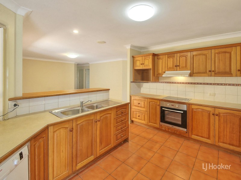 118 Bannockburn Crescent, Parkinson QLD 4115