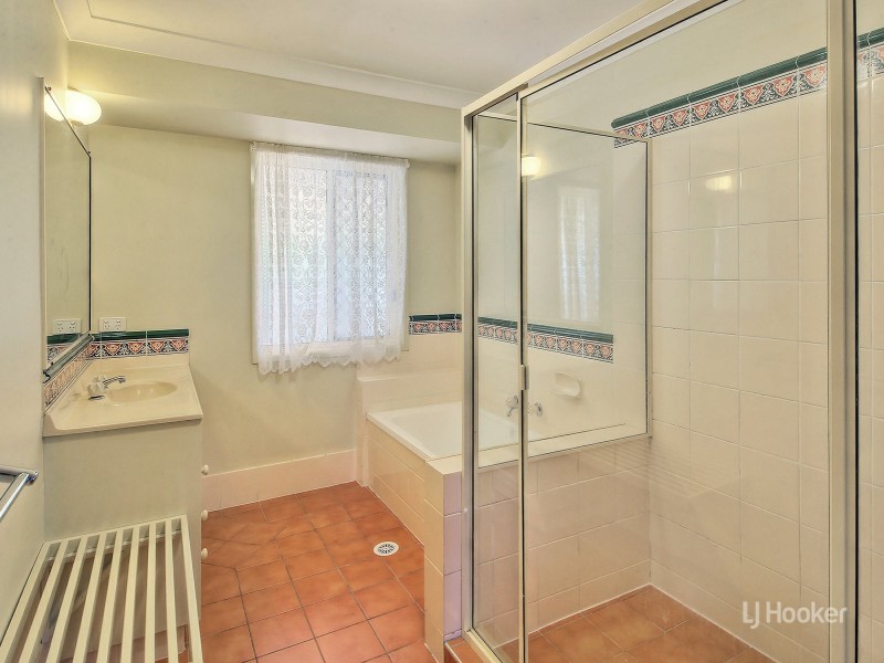 118 Bannockburn Crescent, Parkinson QLD 4115