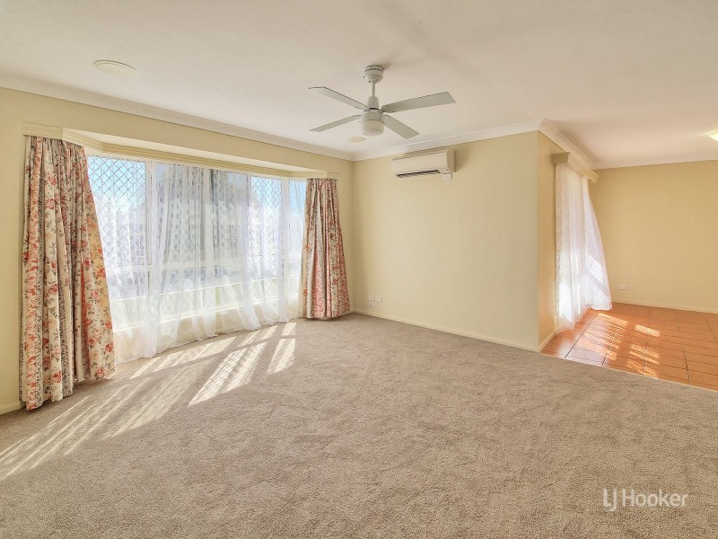 118 Bannockburn Crescent, Parkinson QLD 4115