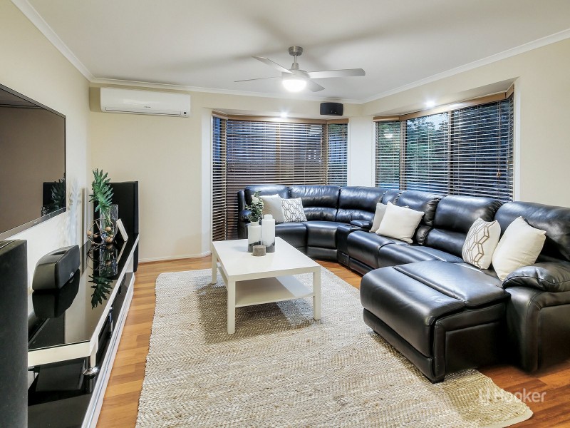 137 Wallum Drive, Parkinson QLD 4115