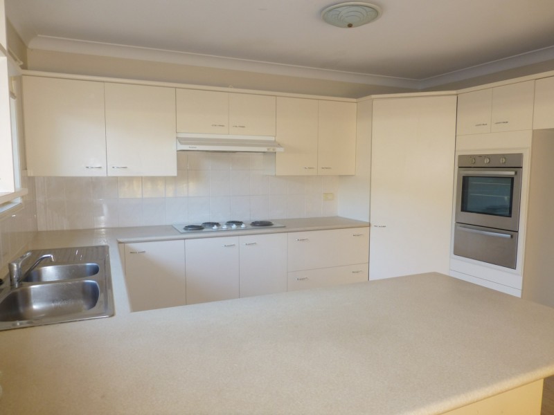 1 Bannockburn Crescent, Parkinson QLD 4115