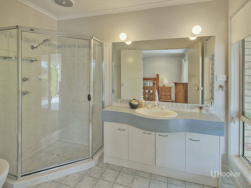 3 Warranilla Street, Parkinson QLD 4115