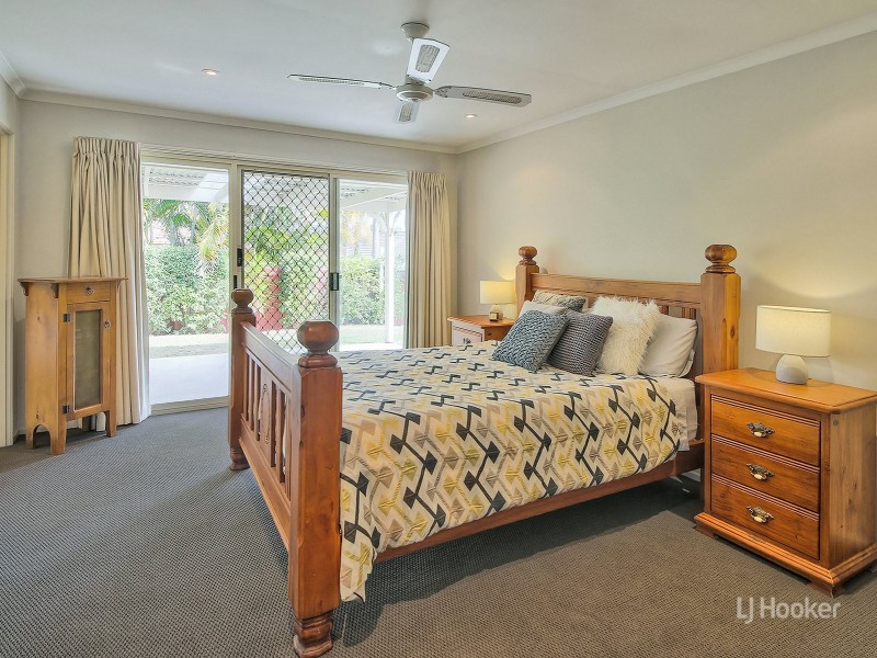 3 Warranilla Street, Parkinson QLD 4115