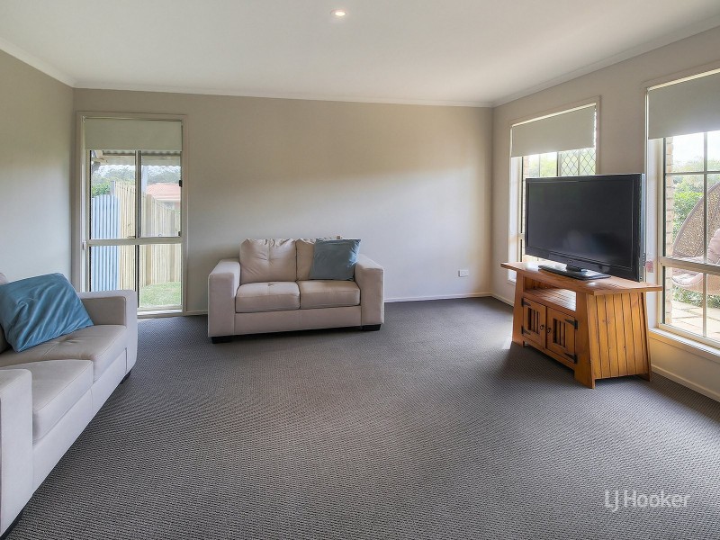 3 Warranilla Street, Parkinson QLD 4115