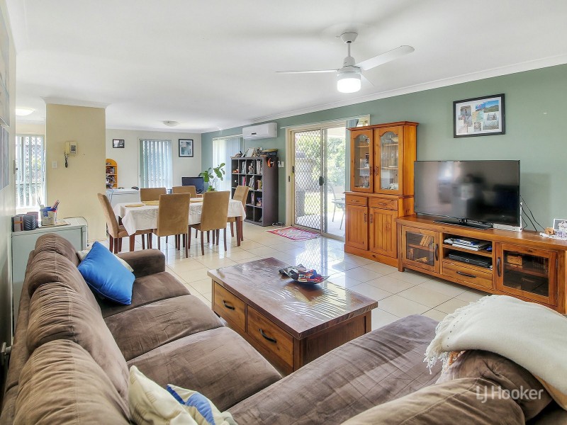 6 Windjana Court, Parkinson QLD 4115