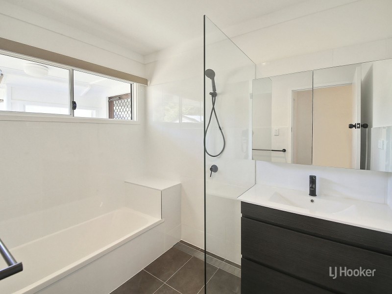 219 Watson Road, Acacia Ridge QLD 4110