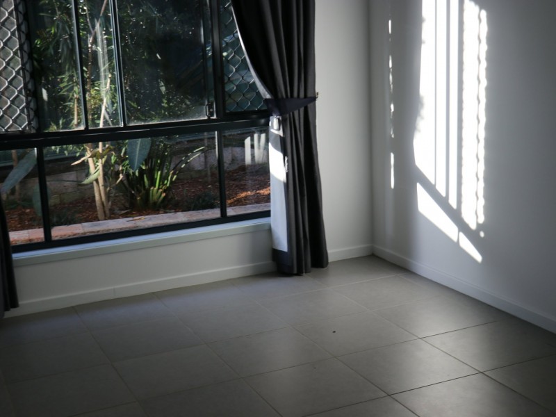 27B Clivia Crescent, Daisy Hill QLD 4127