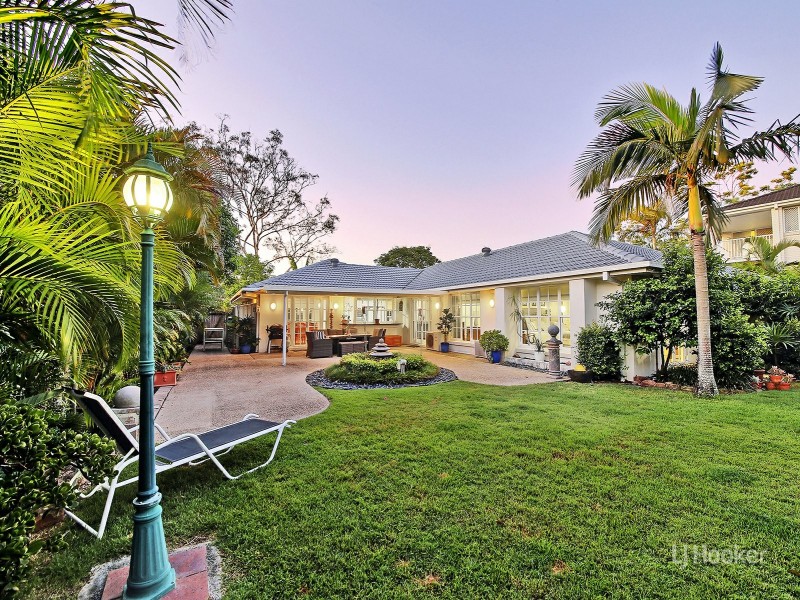 22 Lakewood Avenue, Parkinson QLD 4115