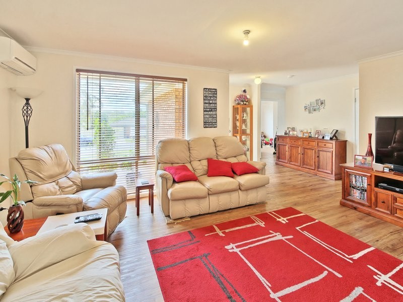 2 Barcoo Court, Hillcrest QLD 4118