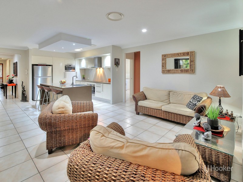 44 Murramarang Drive, Parkinson QLD 4115