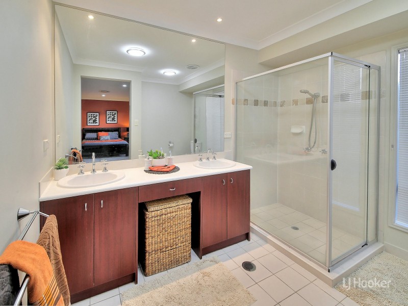 44 Murramarang Drive, Parkinson QLD 4115
