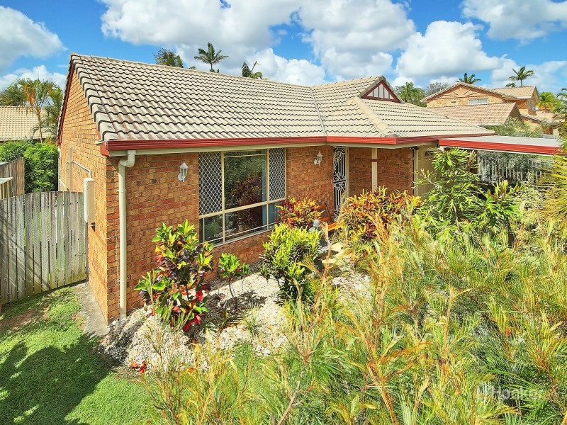 4 Corypha Crescent, Calamvale QLD 4116