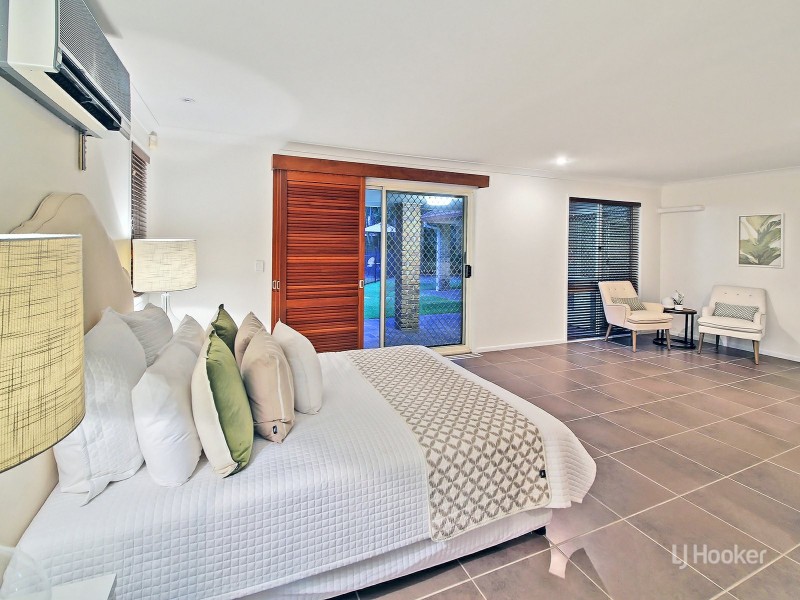 15 St John Close, Parkinson QLD 4115