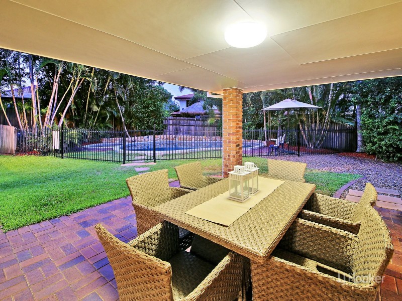 15 St John Close, Parkinson QLD 4115