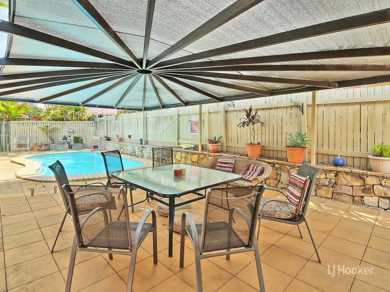 10 Caravonica Court, Calamvale QLD 4116