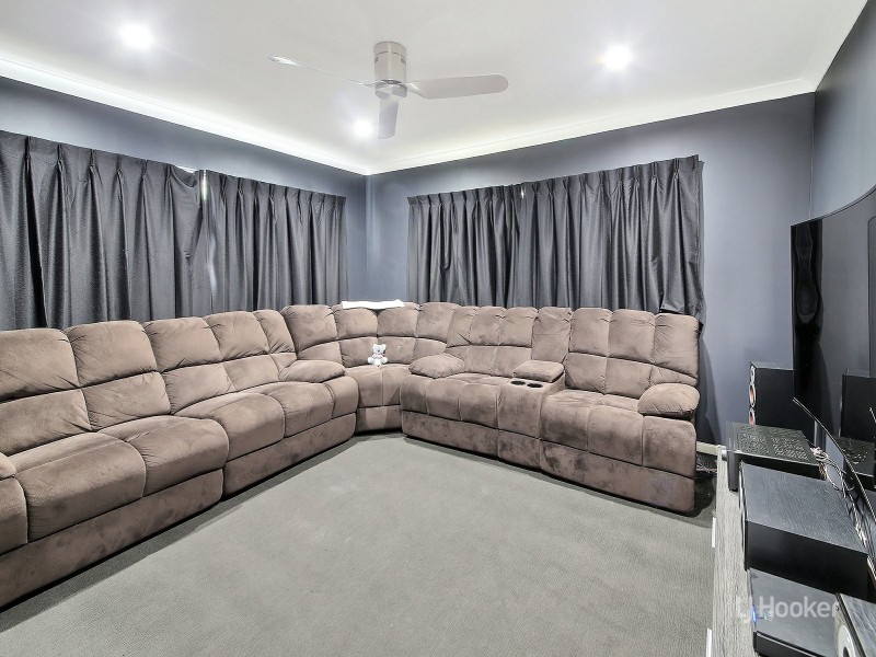 11 Wattle Grove, Boronia Heights QLD 4124