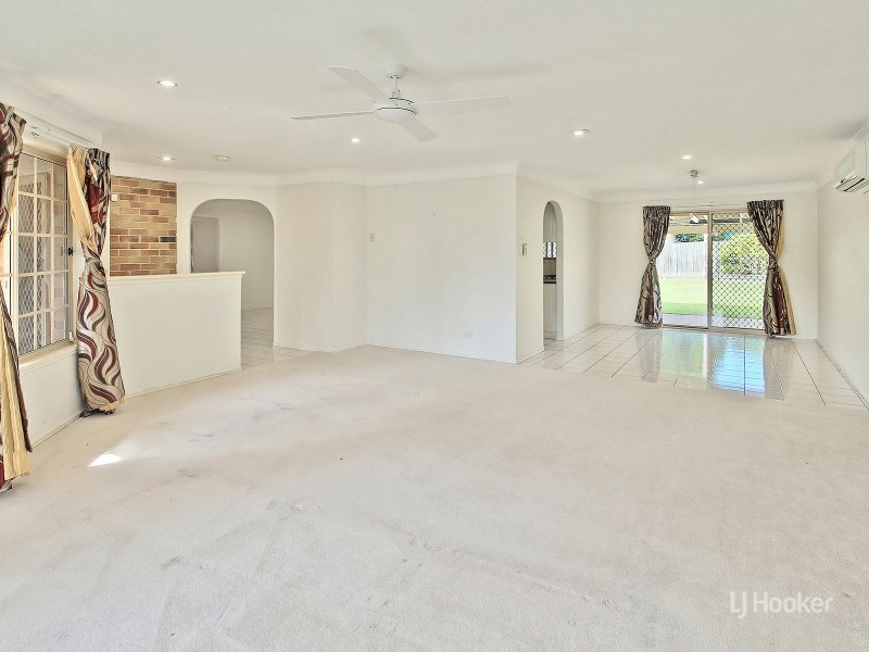 88 Bannockburn Crescent, Parkinson QLD 4115