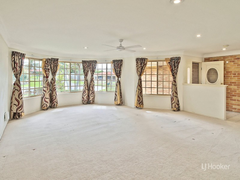 88 Bannockburn Crescent, Parkinson QLD 4115