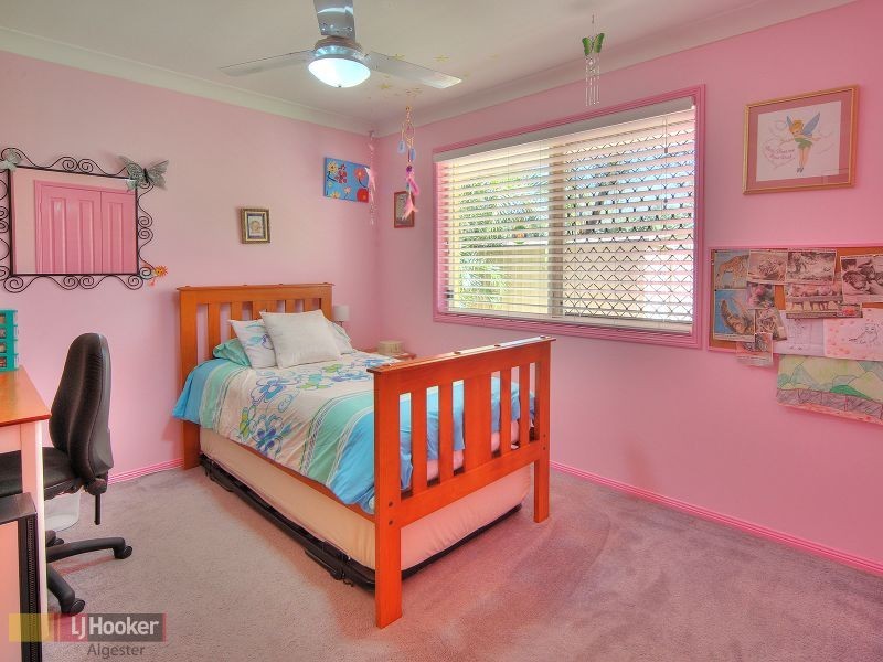8 Clembury Place, Algester QLD 4115