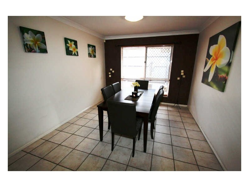 25 Lyrebird Street, Calamvale QLD 4116