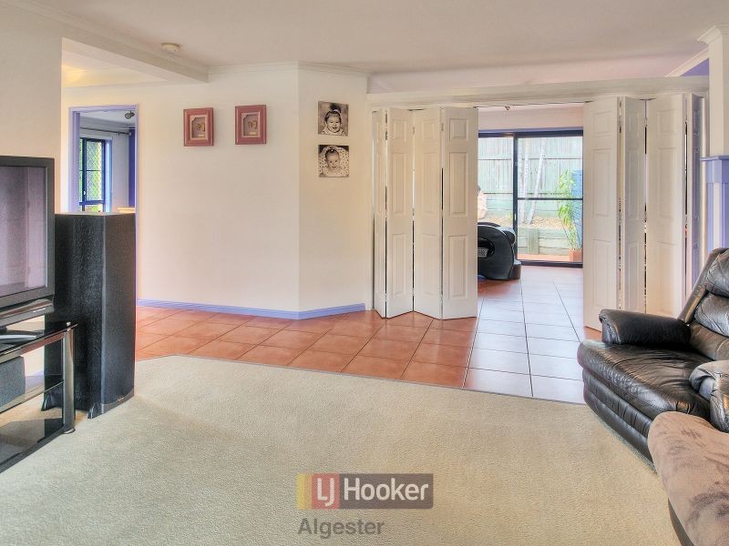 169 Glenfield Street, Parkinson QLD 4115