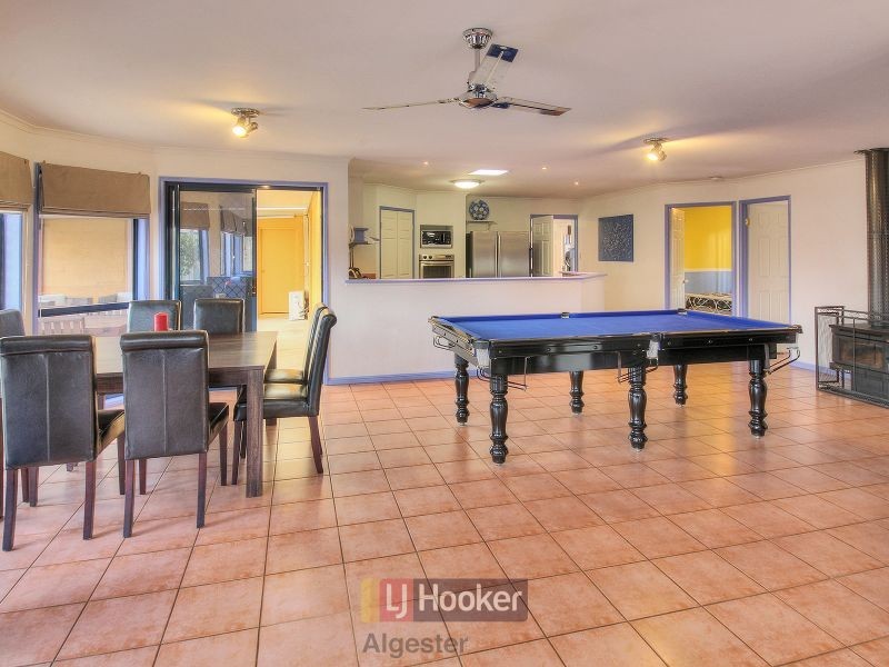 169 Glenfield Street, Parkinson QLD 4115
