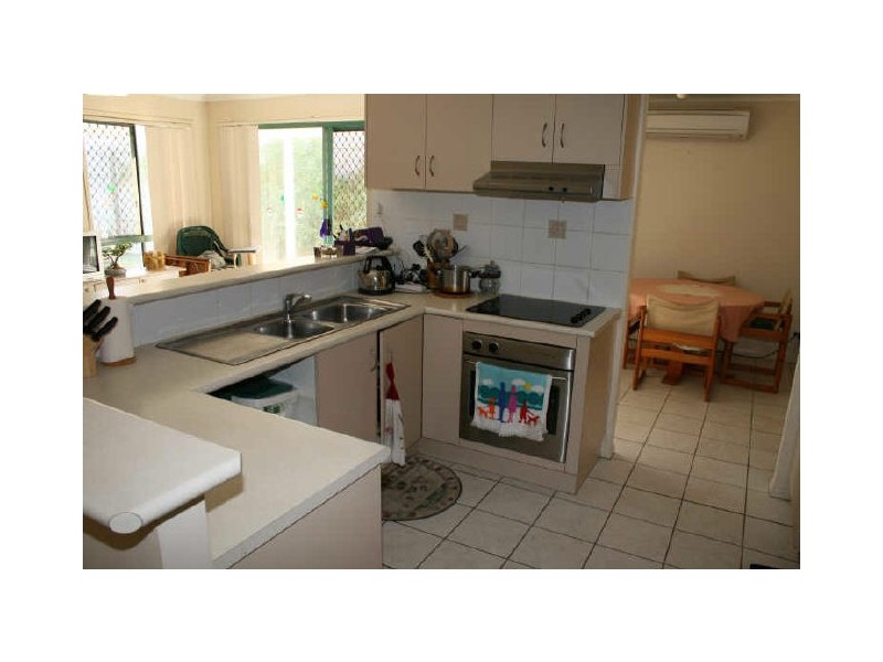 Parkinson QLD 4115