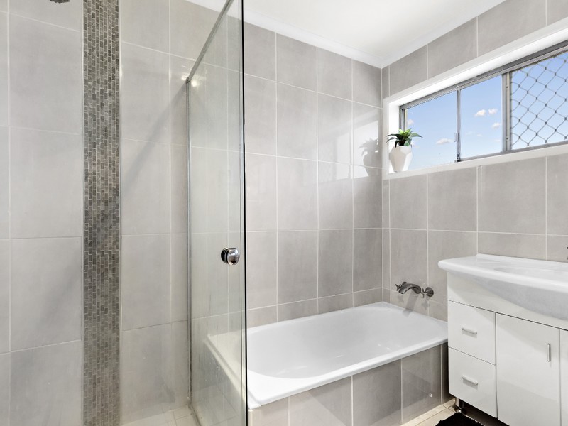 126 Dalmeny Street, Algester QLD 4115